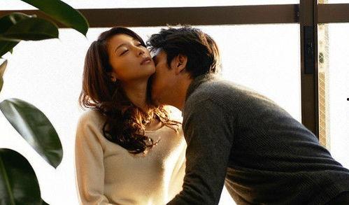 芦苇玻璃在线观看,穿越时光的视觉奇遇 第2张 芦苇玻璃在线观看,穿越时光的视觉奇遇 第2张