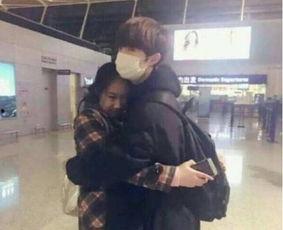 肖俊大姐爆料视频大全,揭秘娱乐圈幕后真相 第1张 肖俊大姐爆料视频大全,揭秘娱乐圈幕后真相 第1张